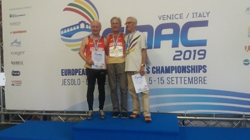 https://www.leichtathletik-vfl-waiblingen.de/content/igal/20190908_165113-E7QURN-L-649.jpg